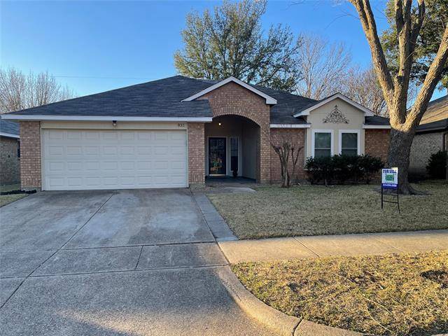 831 Larue Drive, Cedar Hill, TX 75104