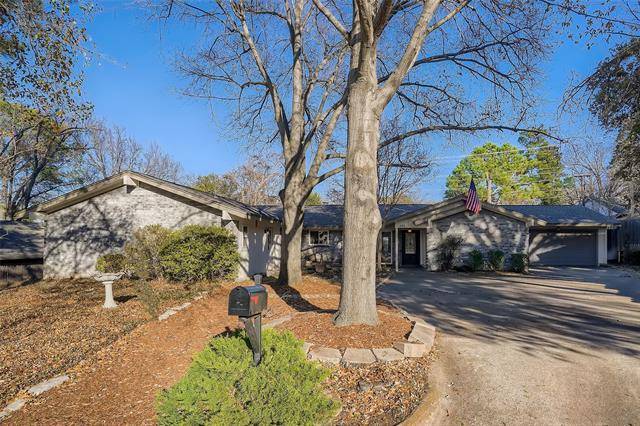 807 Ashfield Court, Arlington, TX 76012