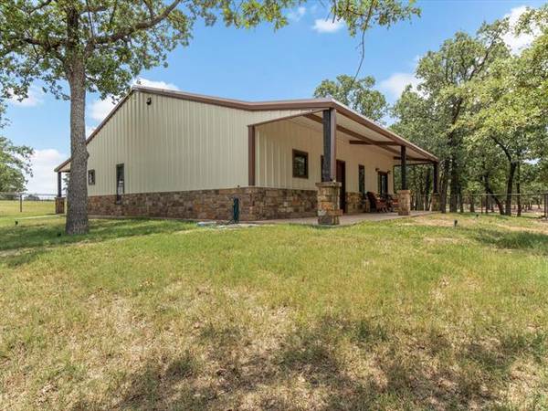 18880 Fm 920, Poolville, TX 76487