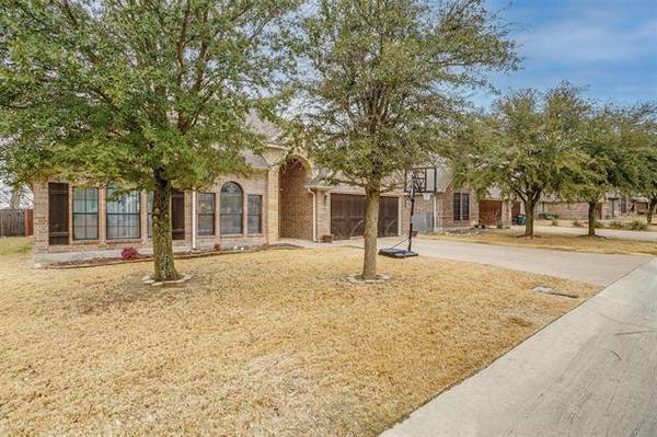 314 Spyglass Drive, Willow Park, TX 76008