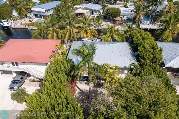 Other City - In The State Of Florida, FL 33070,118 Seminole Blvd