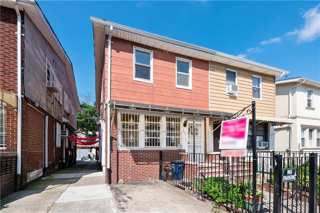 3022 Brighton 3rd ST, Brooklyn, NY 11235