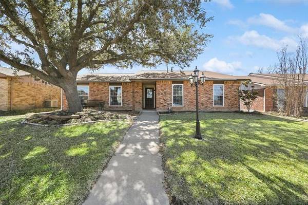 4816 Jennings Circle, The Colony, TX 75056