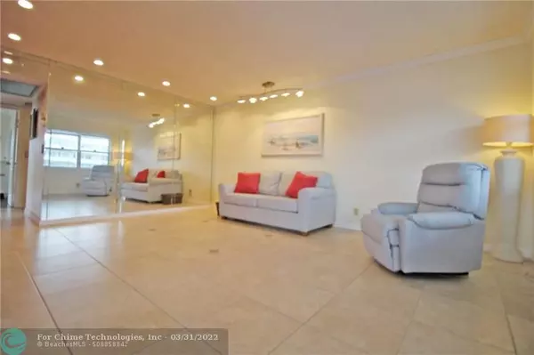 Deerfield Beach, FL 33442,83 Lyndhurst D  #83