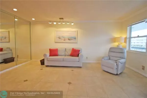 Deerfield Beach, FL 33442,83 Lyndhurst D  #83