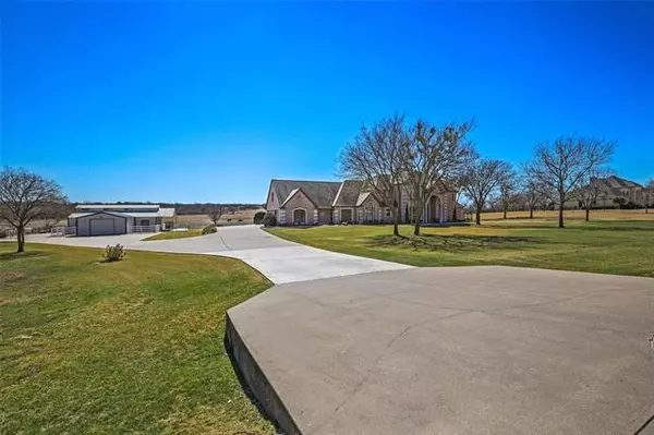 Burleson, TX 76028,9909 Tantarra Drive