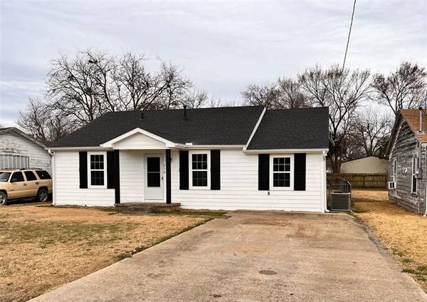 710 W Elm Street, Celina, TX 75009