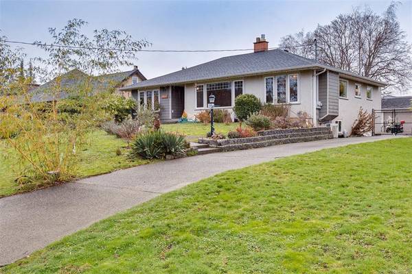 Esquimalt, BC V9A 5N7,1174 Hadfield Ave