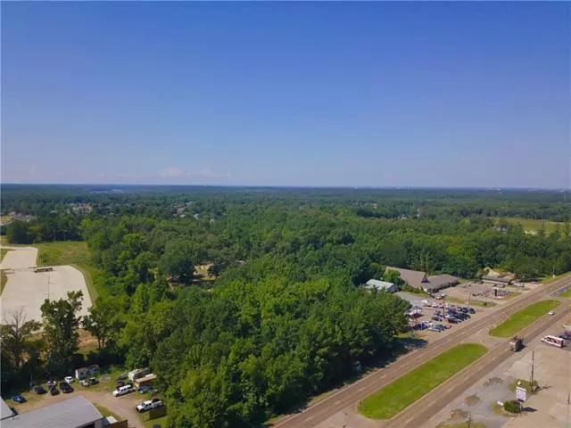 4670 Highway 80, Haughton, LA 71037