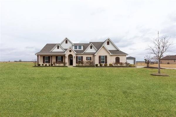 2005 Twin Creeks Circle, Pilot Point, TX 76258