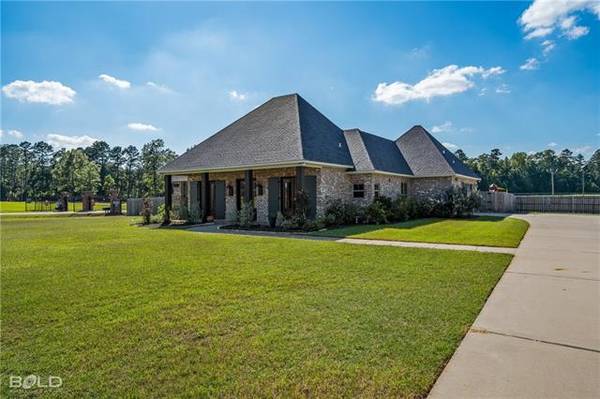 528 Pebble Drive, Haughton, LA 71037