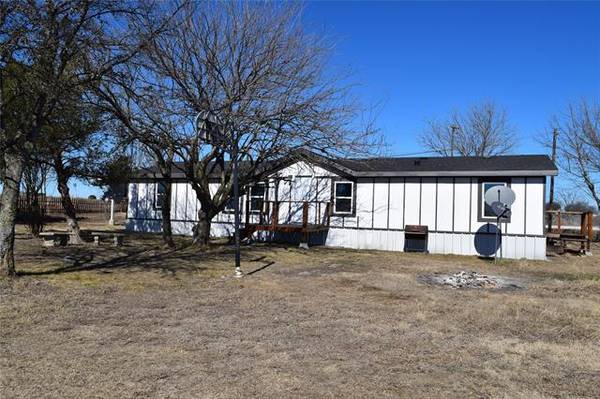 4320 Windmill Road, Cleburne, TX 76058