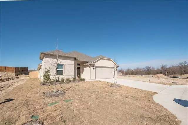 1637 Town Creek Circle, Weatherford, TX 76086