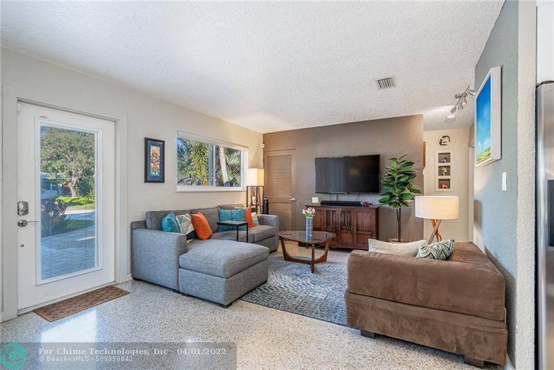 Wilton Manors, FL 33311,712 NW 26th St