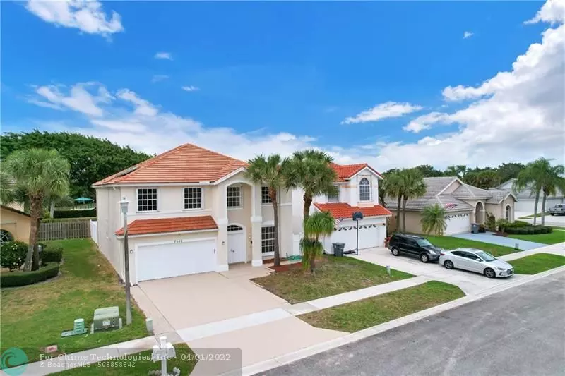 7445 Bryson Ct, Lake Worth Beach, FL 33467