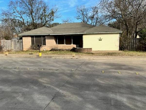 316 S 5th Street, Midlothian, TX 76065