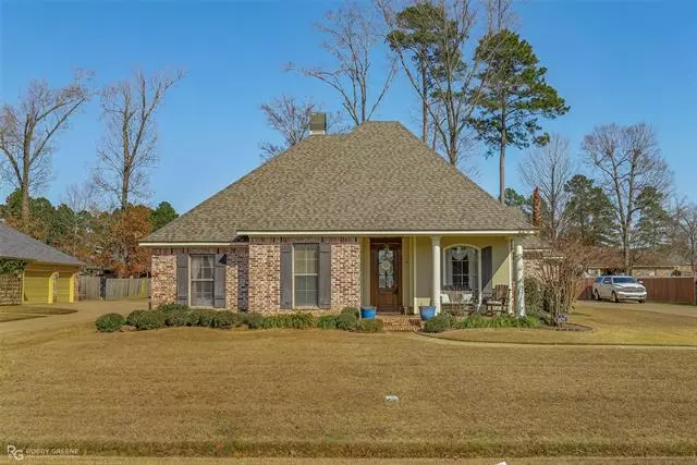 1879 Sparrow Ridge, Haughton, LA 71037