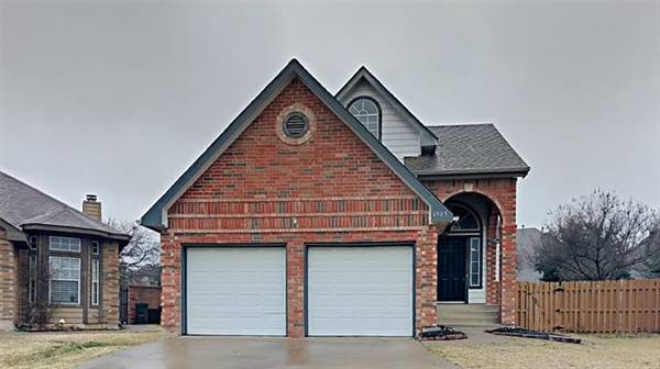 6905 Driffield Circle, North Richland Hills, TX 76182