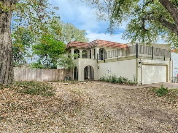 2053 Fleur De Lis Court, Arlington, TX 76012