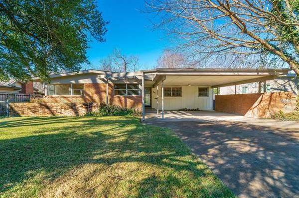 941 Tipperary Drive, Dallas, TX 75218