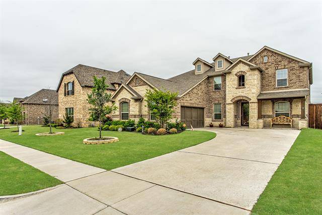 3304 Willow Brook Drive, Mansfield, TX 76063