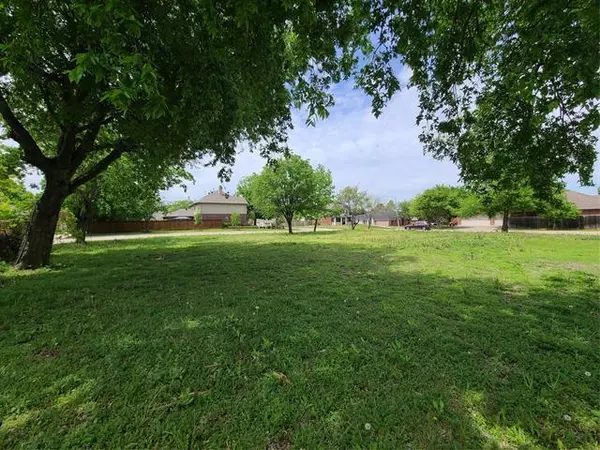 Mansfield, TX 76063,900 Saint Matthew