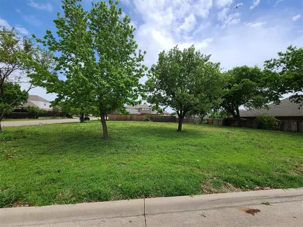 Mansfield, TX 76063,900 Saint Matthew