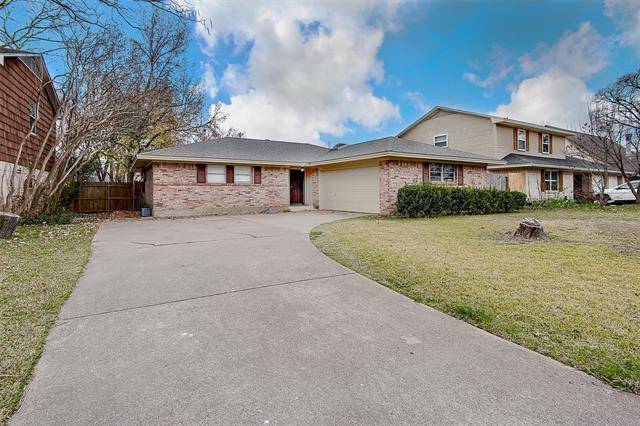 204 Merribrook Trail, Duncanville, TX 75116