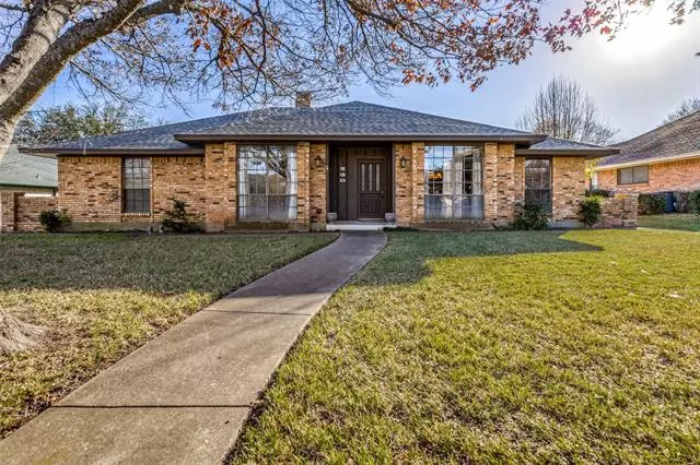 230 Meadowlark Lane, Duncanville, TX 75137