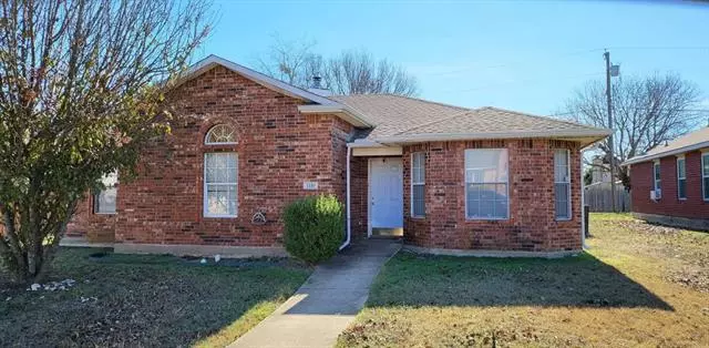 1110 Wayne Avenue, Duncanville, TX 75137