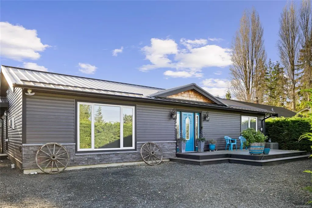 146 Ford Ave, Parksville, BC V9P 1M1