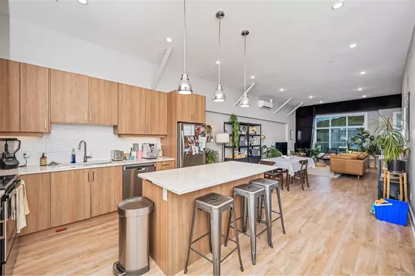 Langford, BC V9B 0V4,2785 Leigh Rd #105