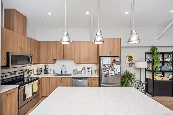 Langford, BC V9B 0V4,2785 Leigh Rd #105