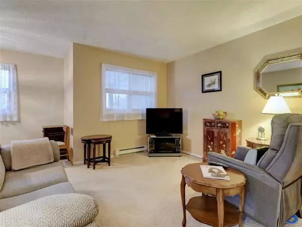 Saanich, BC V8P 2P7,1694 Cedar Hill Cross Rd #404