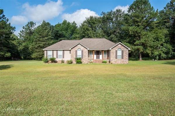 8455 Adams Road, Keithville, LA 71047