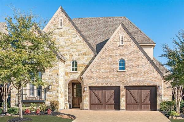 641 Clearwater Drive, Irving, TX 75039