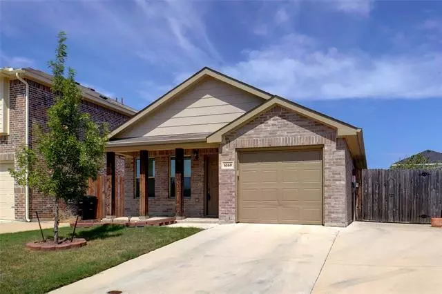 6160 River Cross Drive, Fort Worth, TX 76114