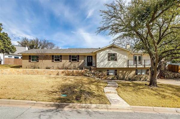 6266 Firth Road, Fort Worth, TX 76116