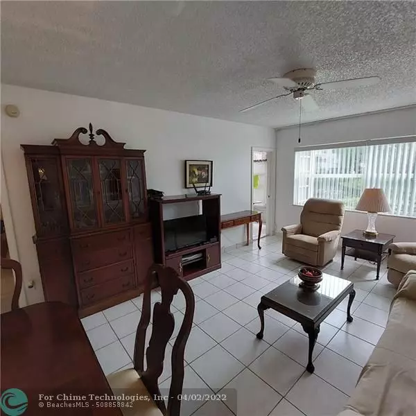 Lauderdale Lakes, FL 33319,4806 NW 36th St  #O-408