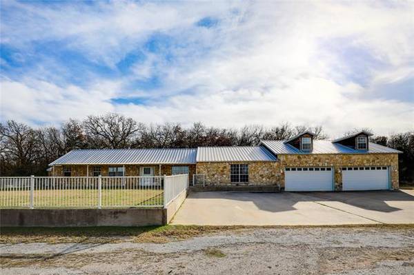 2986 E Highway114, Boyd, TX 76023