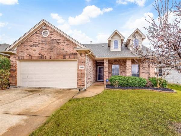 2616 Evening Shade Drive, Fort Worth, TX 76131