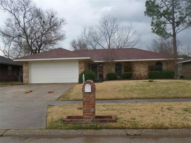 Bossier City, LA 71112,5413 Hollyhock Lane