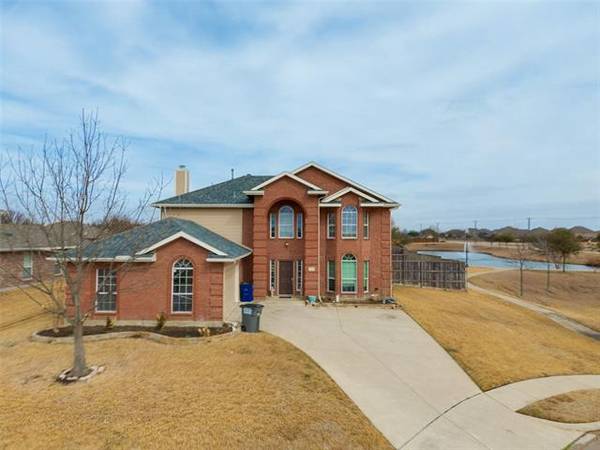 3825 Cedar Creek Lane, Sachse, TX 75048