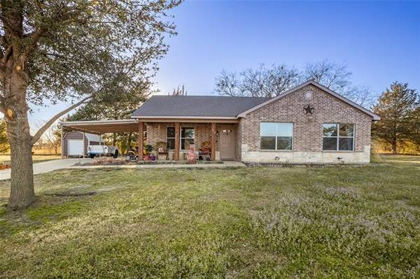 138 Private Road 5571, Alba, TX 75410