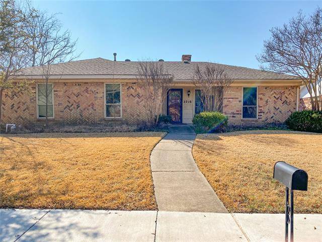 2216 Stonebrook Drive, Carrollton, TX 75007