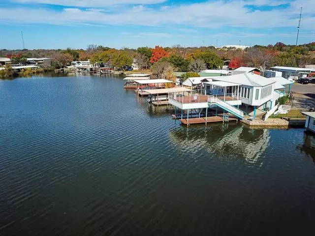 509 Brazos Harbor Drive, Granbury, TX 76048