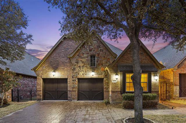 4020 Westmont Court, Bedford, TX 76021