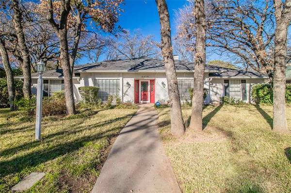 2419 Lakeside Drive, Arlington, TX 76013