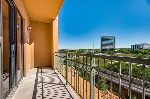 330 Las Colinas Boulevard E #820, Irving, TX 75039