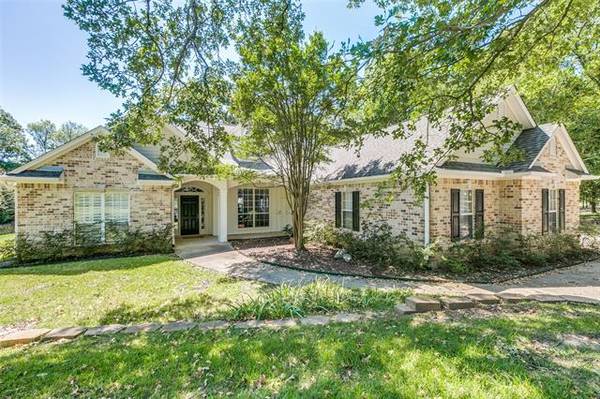 234 Stonewall Drive, Streetman, TX 75859